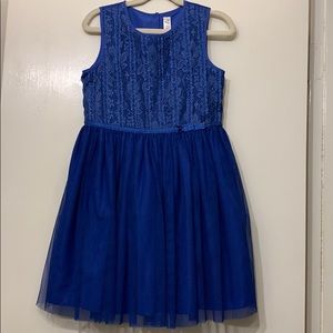 Girls dress